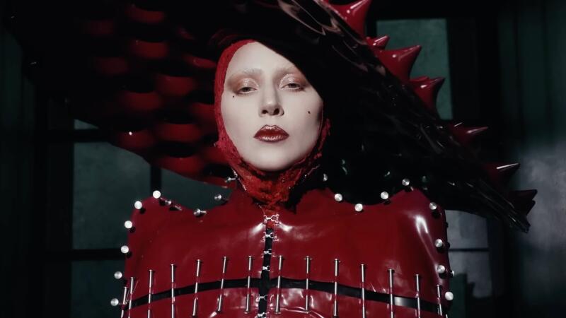 Lady Gaga se confiesa: “Realmente quiero ser mamá, esa es mi mayor visión”