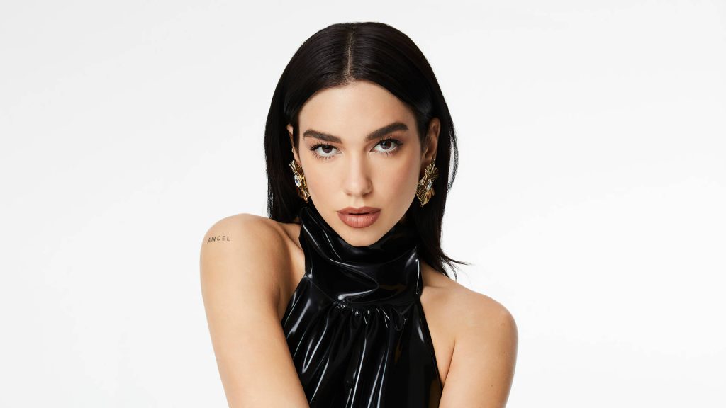Dua Lipa canta “Héroe” de Enrique Iglesias y emociona al público