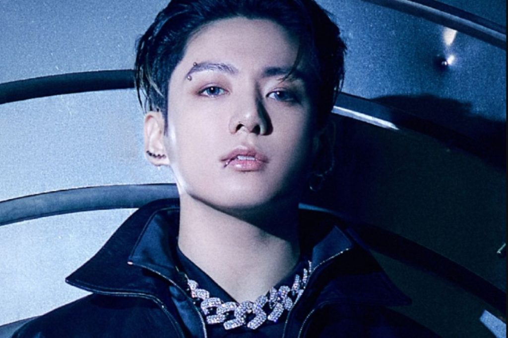 Una mujer fue detenida por entrar sin permiso al edificio de Jungkook.