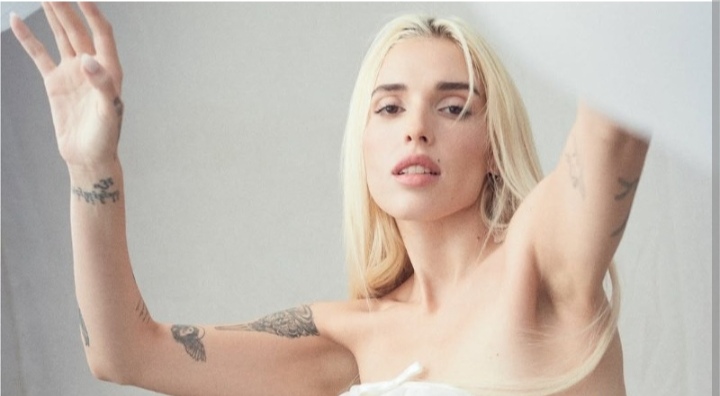 ELENA ROSE NOS TRAE SU “BENDITO VERANO”