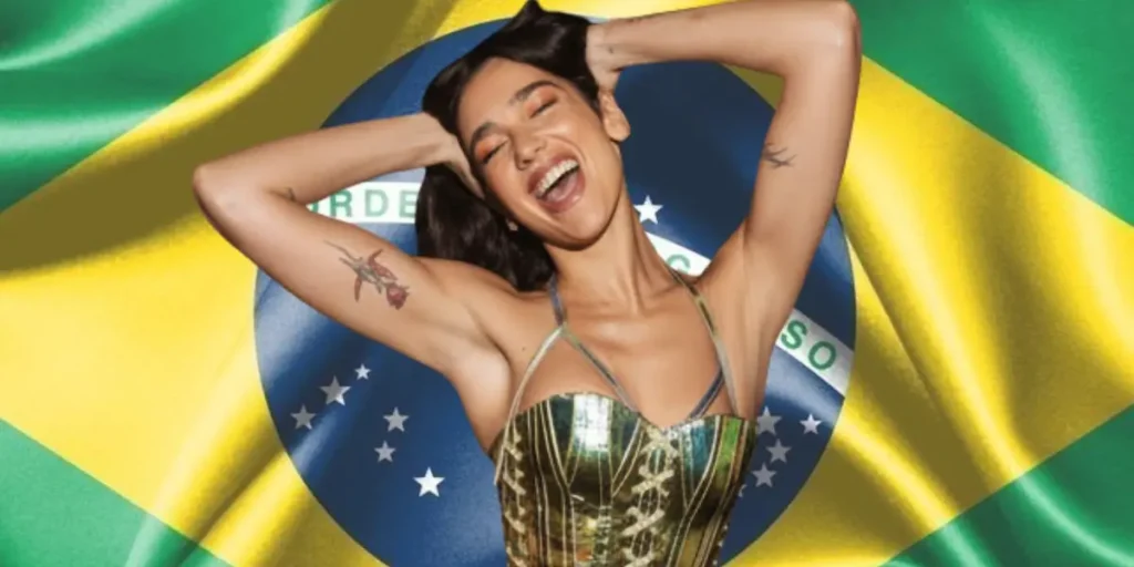 Dua Lipa también canta en Portugués.