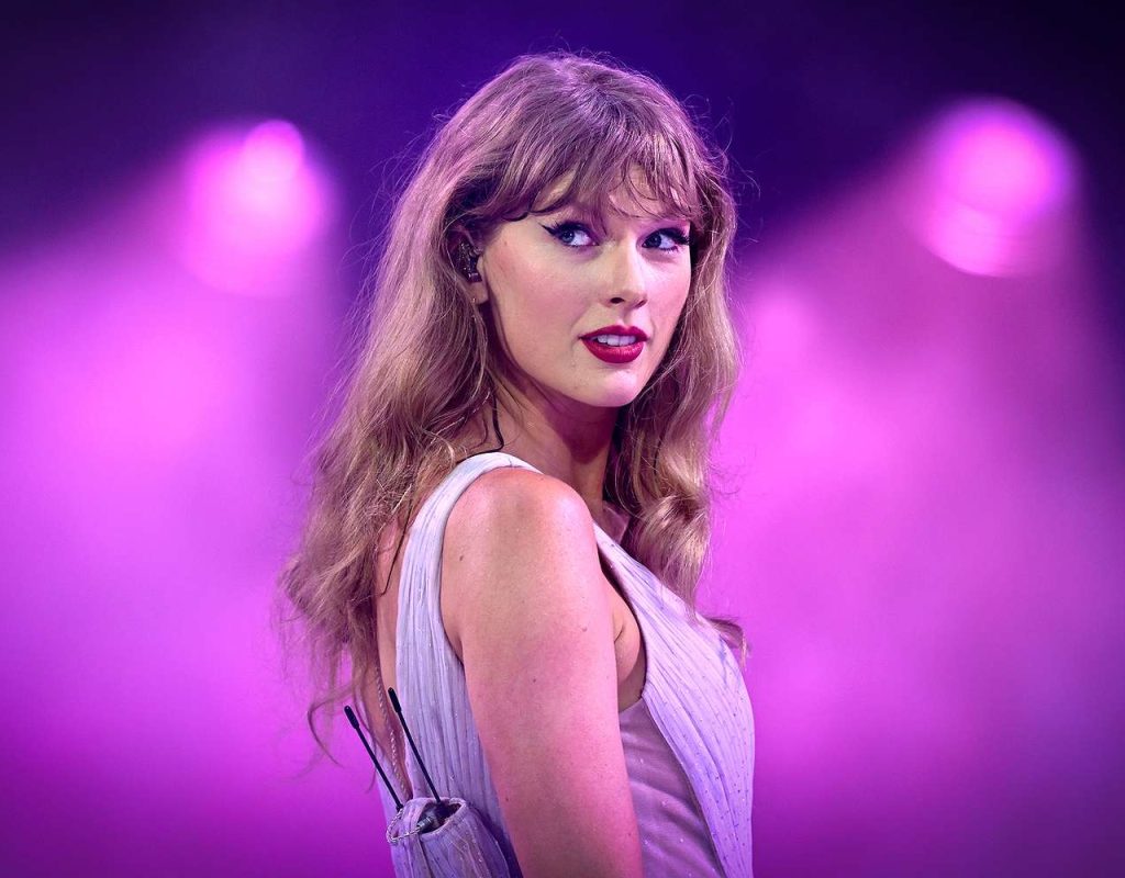 Taylor-Swift-Reputation-081824-01-9c2cc19b358f42fbb8ae582b8e12c027