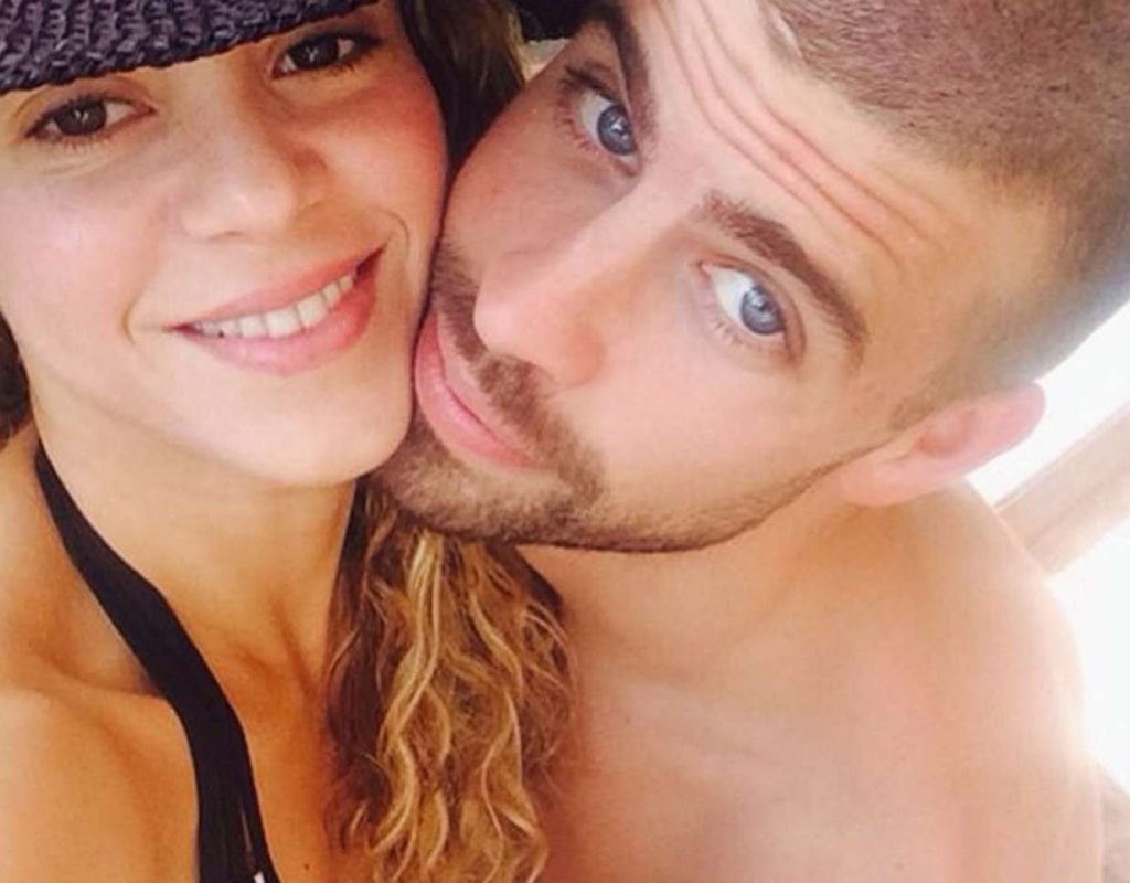 shakira-gerard-pique-instagram-b9b2843d997dc561245c0cae8a2b4486-large-1404775
